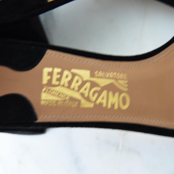 CONNIE CITY Sandals by Salvatore Ferragamo & Osorio . Size 8 - Picture 8 of 9